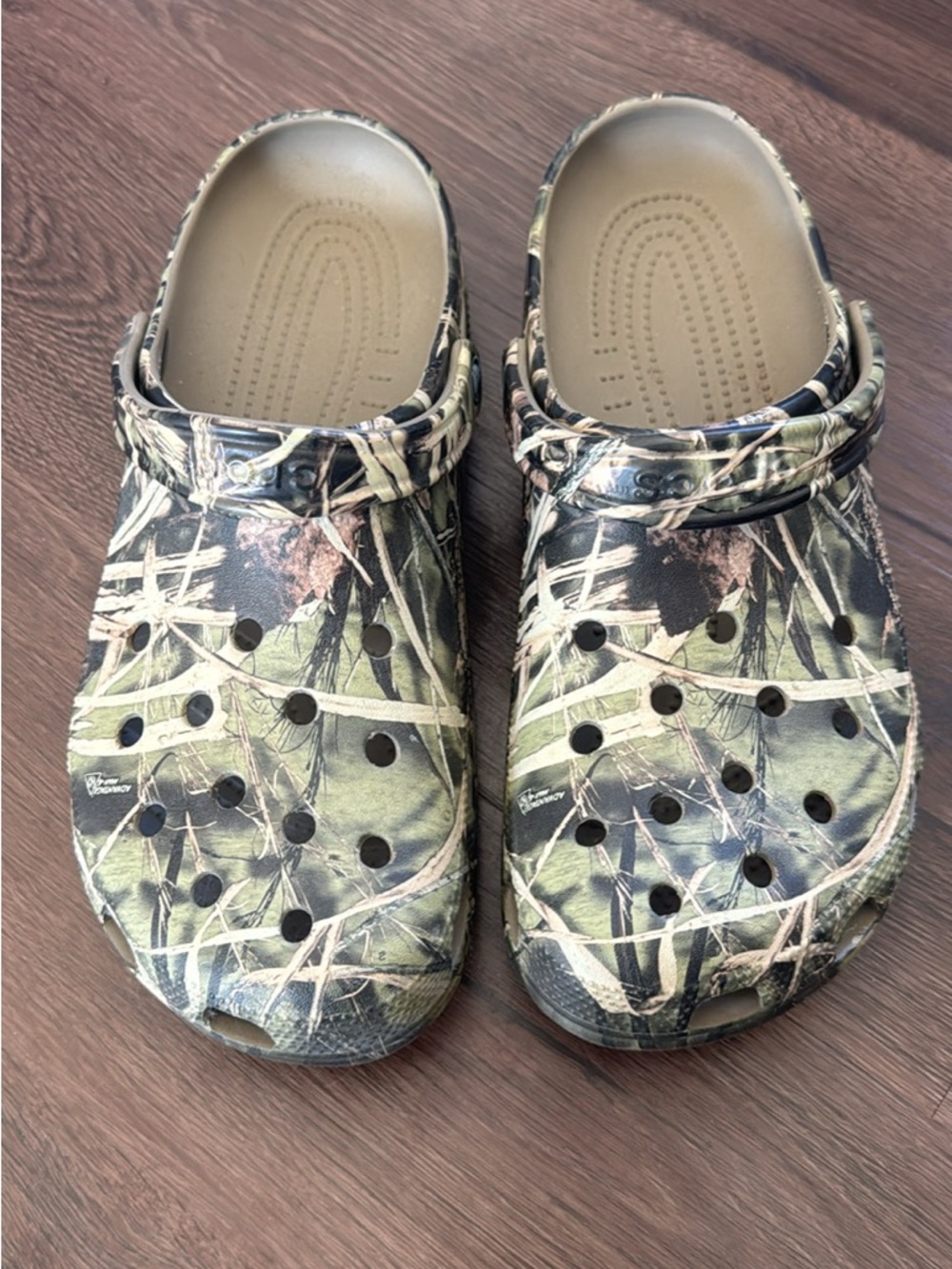 Men’s Camo Crocs Size 12
